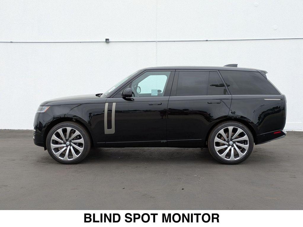 new 2025 Land Rover Range Rover car
