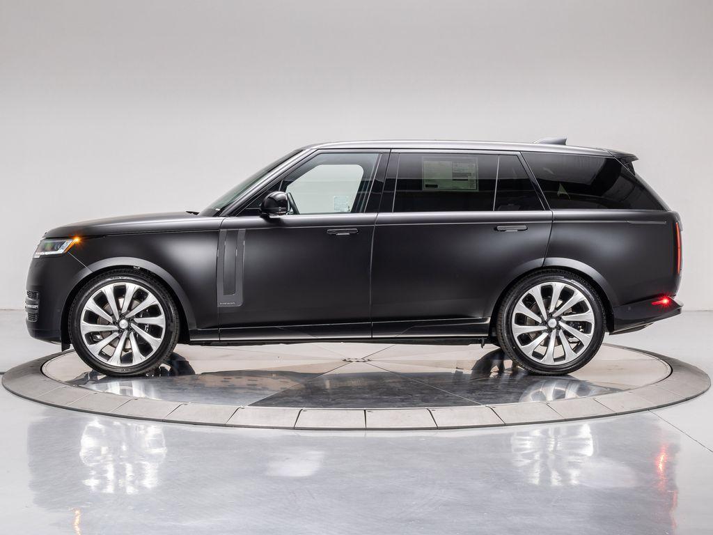 new 2025 Land Rover Range Rover car