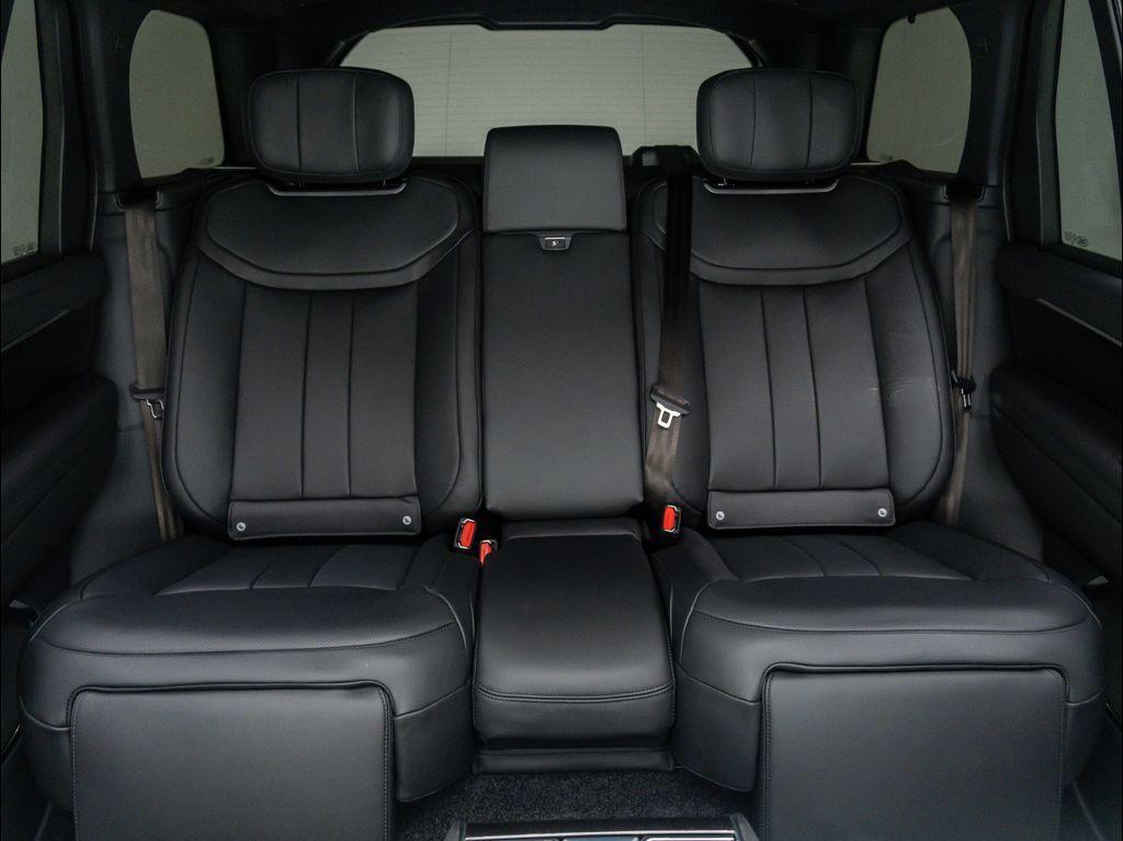 new 2025 Land Rover Range Rover car