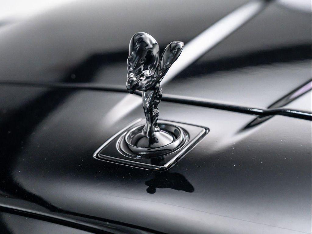 used 2020 Rolls-Royce Cullinan car, priced at $259,950