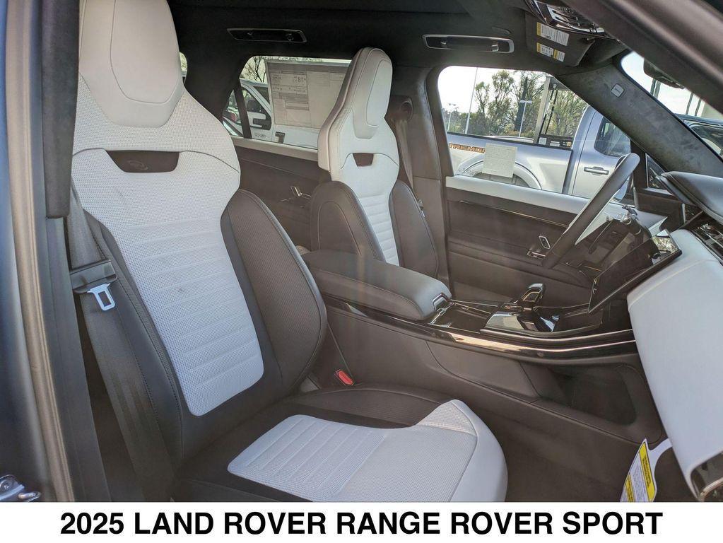 new 2025 Land Rover Range Rover Sport car