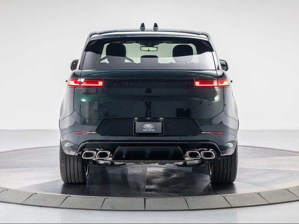 new 2025 Land Rover Range Rover Sport car