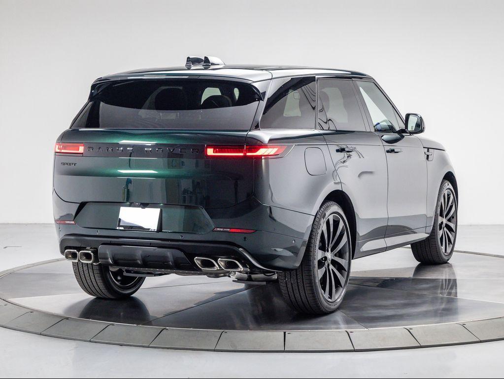 new 2025 Land Rover Range Rover Sport car