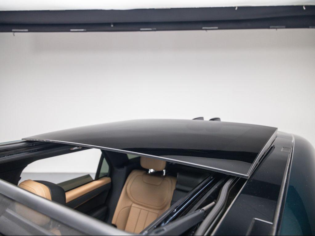 new 2025 Land Rover Range Rover Sport car