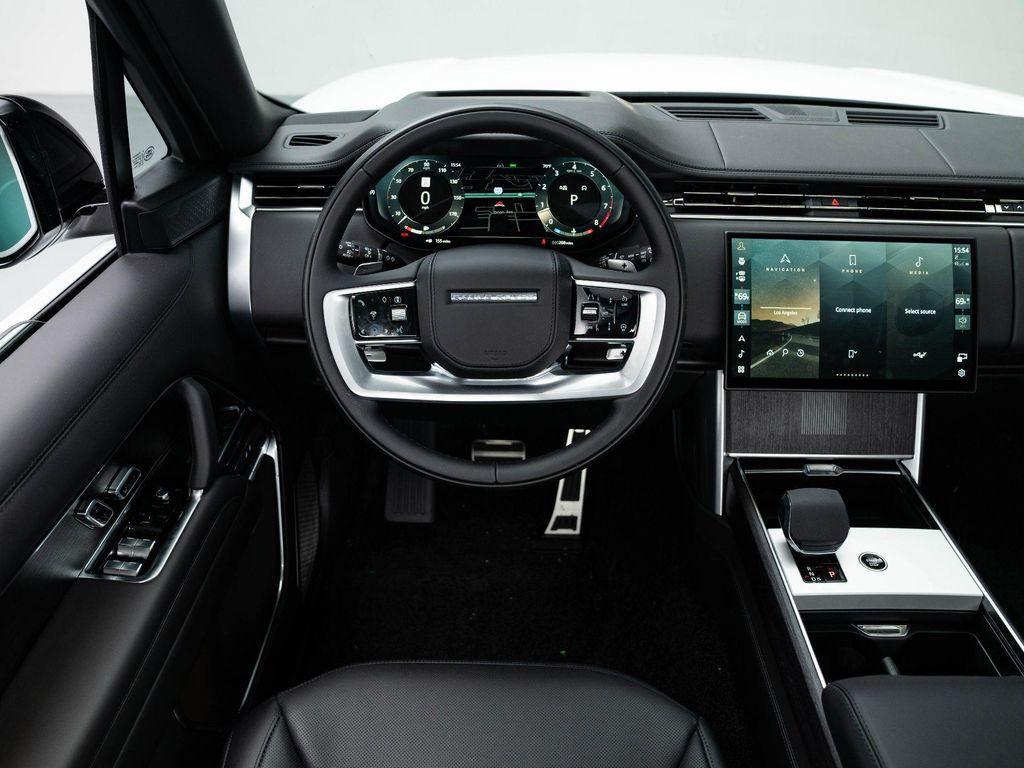 new 2025 Land Rover Range Rover car