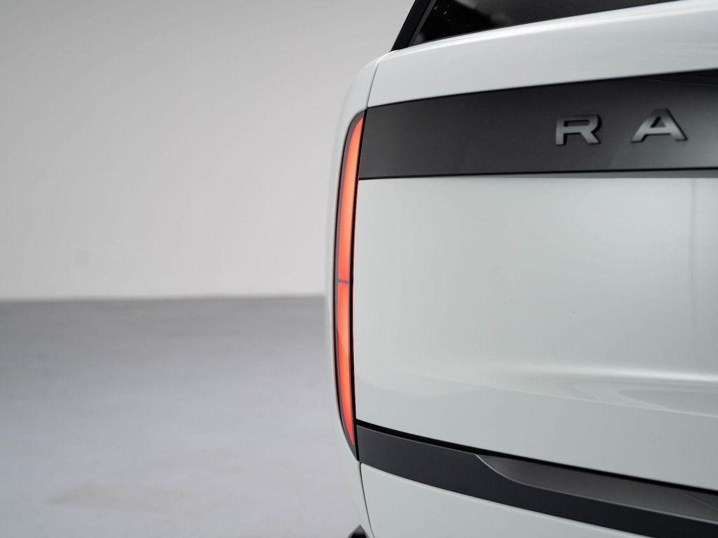 new 2025 Land Rover Range Rover car