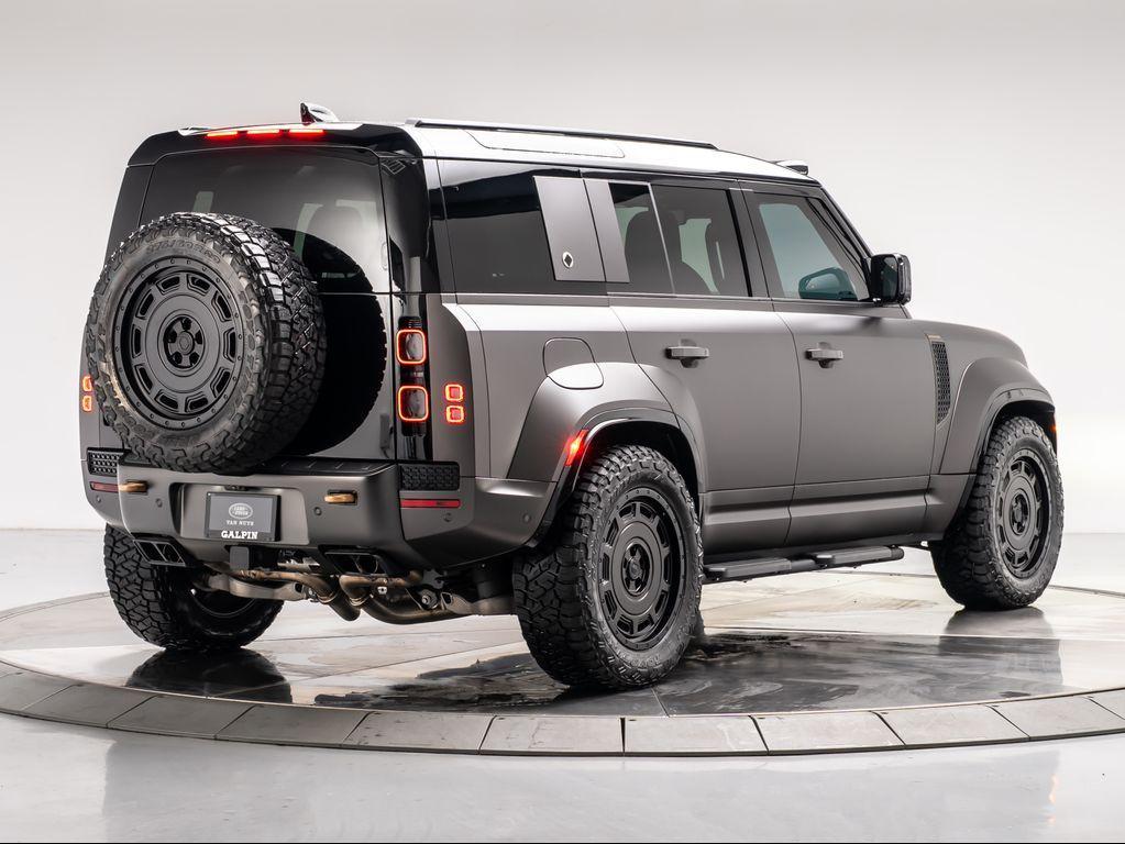 new 2025 Land Rover Defender car