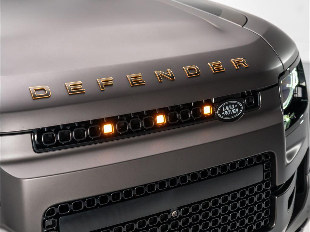 new 2025 Land Rover Defender car