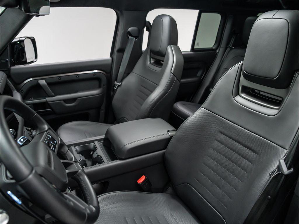 new 2025 Land Rover Defender car