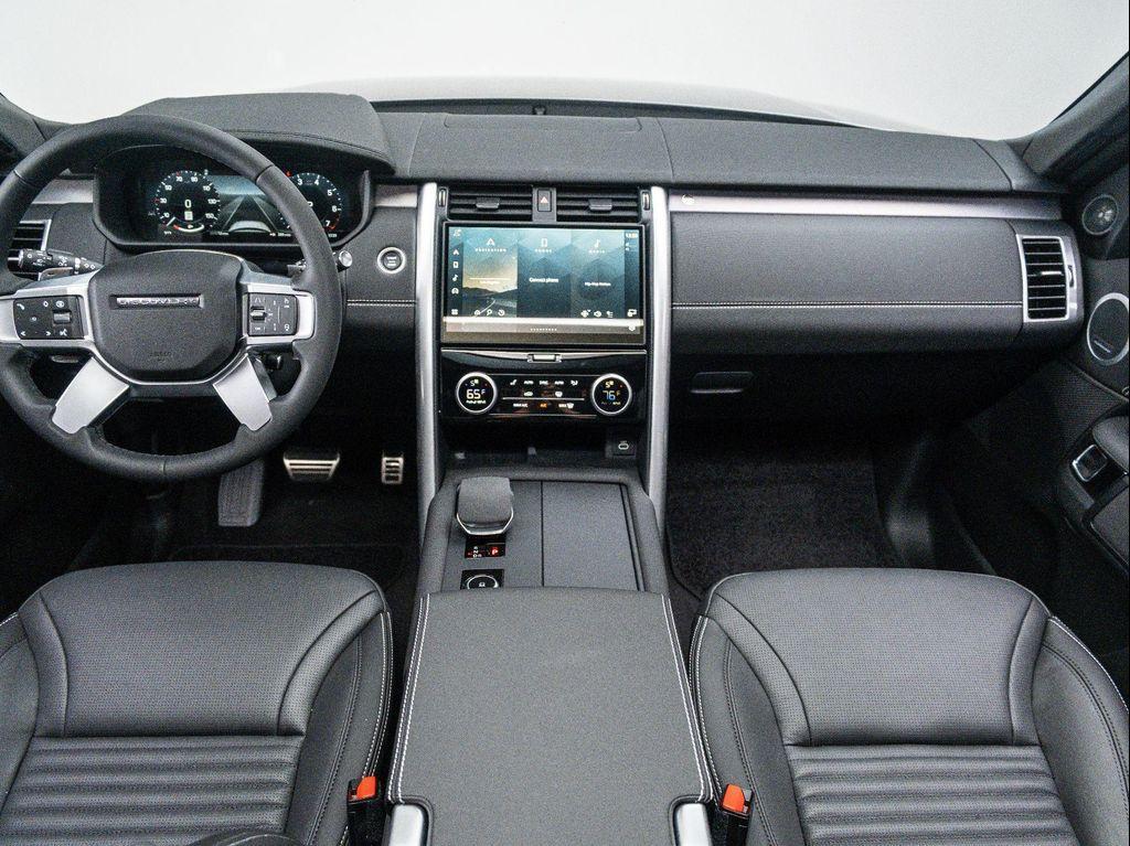new 2025 Land Rover Discovery car, priced at $77,968