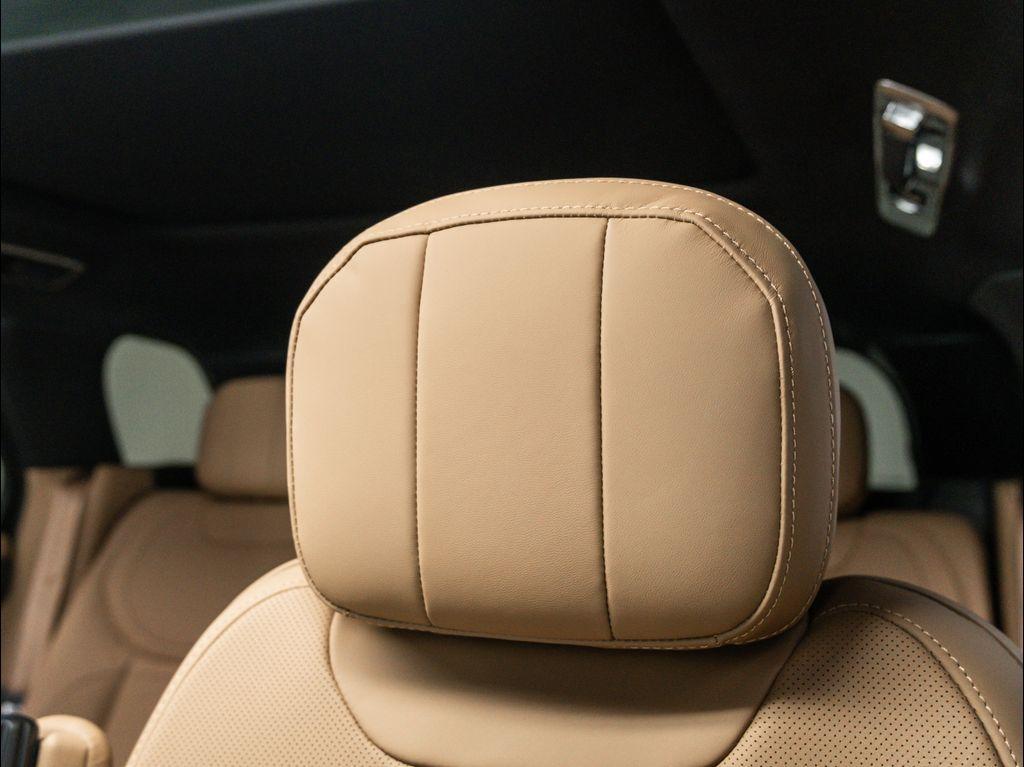 new 2025 Land Rover Range Rover Sport car