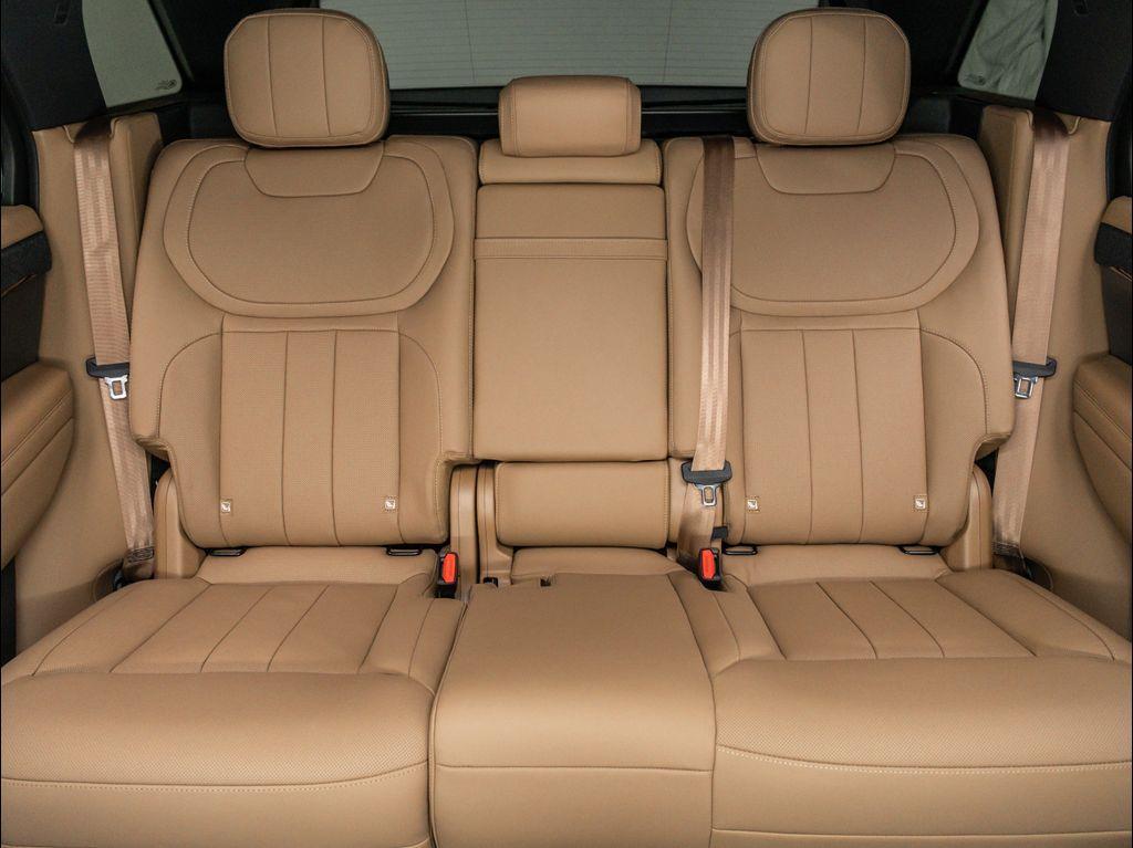 new 2025 Land Rover Range Rover Sport car