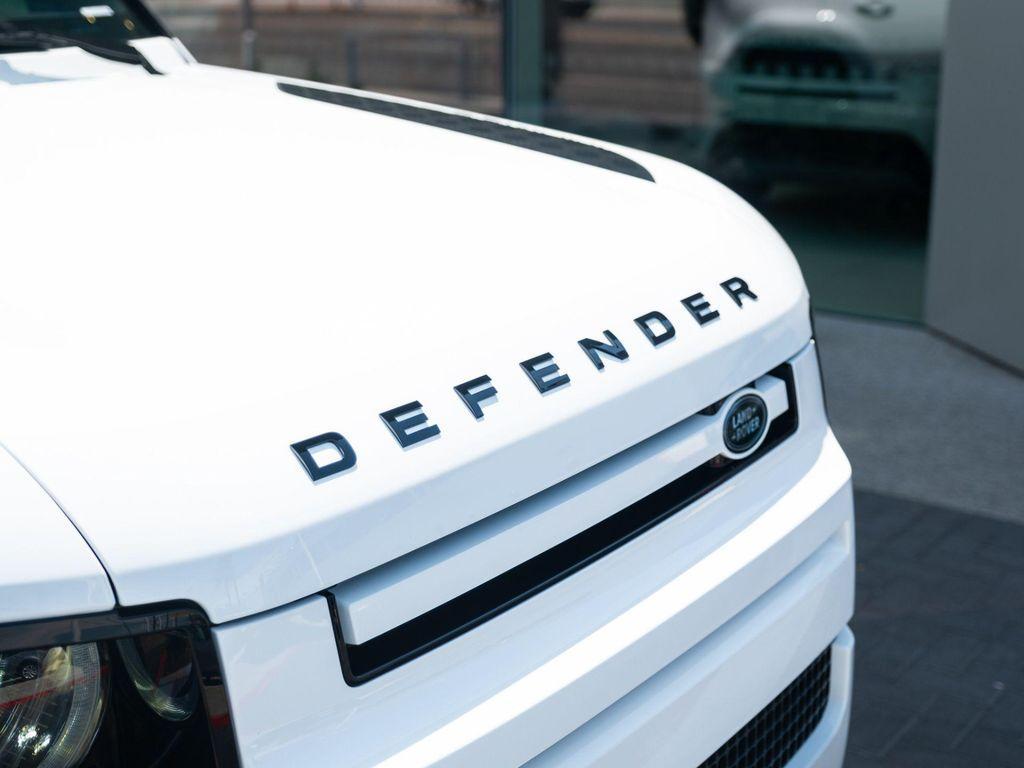 new 2024 Land Rover Defender car