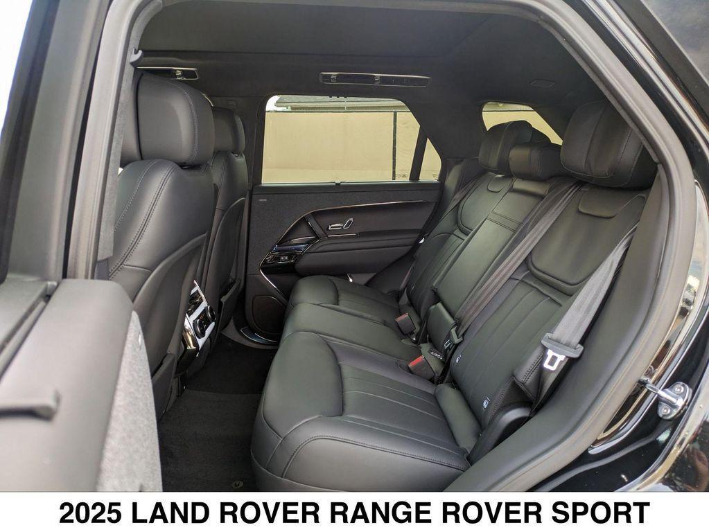 new 2025 Land Rover Range Rover Sport car