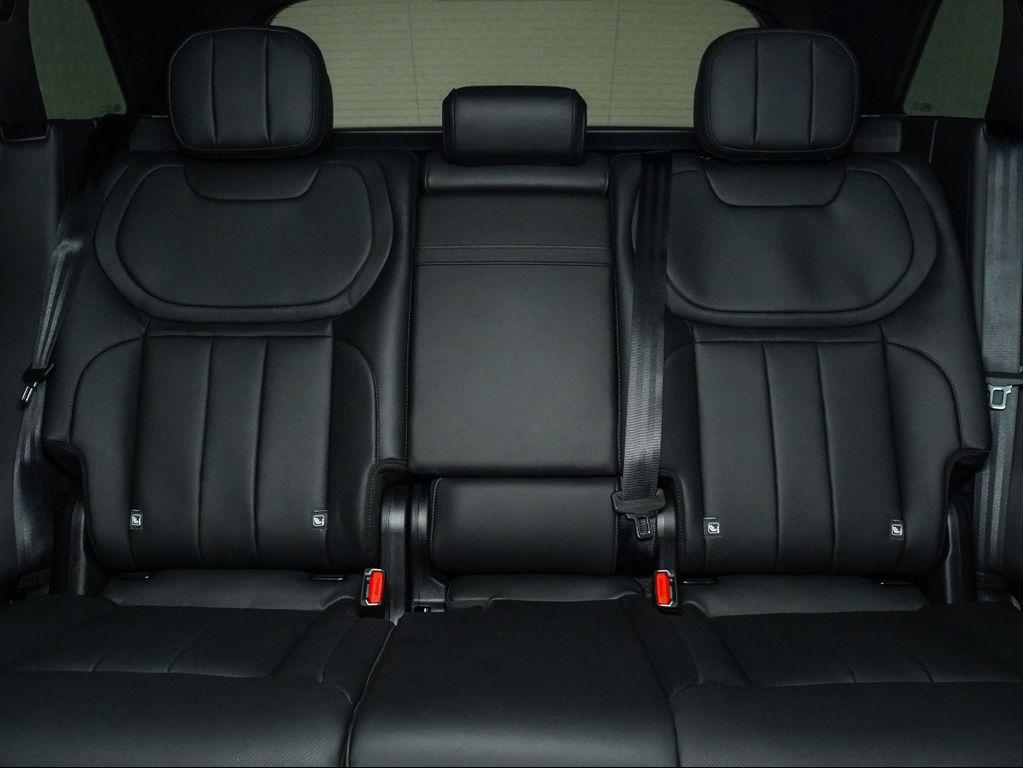 new 2025 Land Rover Range Rover Sport car