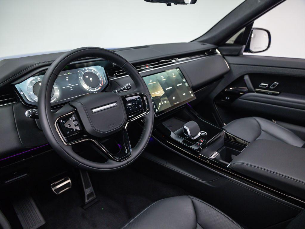 new 2025 Land Rover Range Rover Sport car