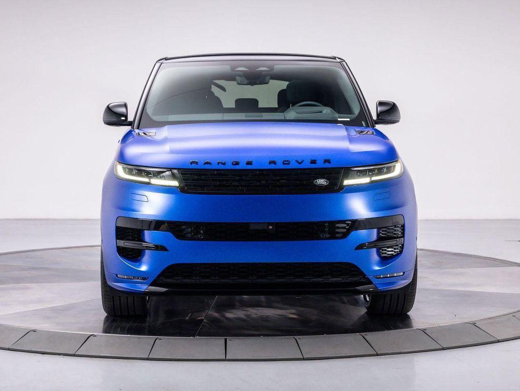 new 2025 Land Rover Range Rover Sport car