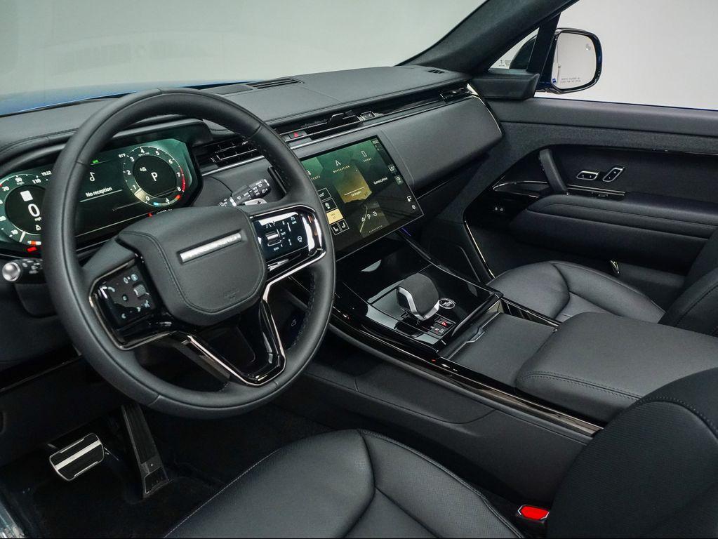 new 2025 Land Rover Range Rover Sport car