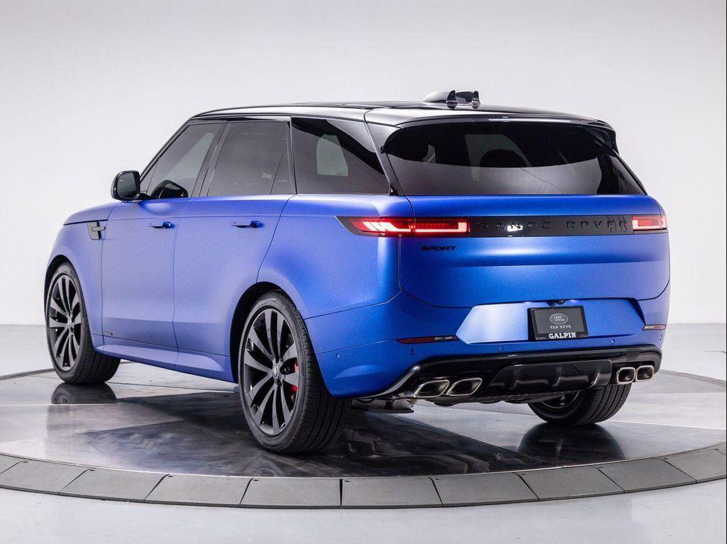 new 2025 Land Rover Range Rover Sport car