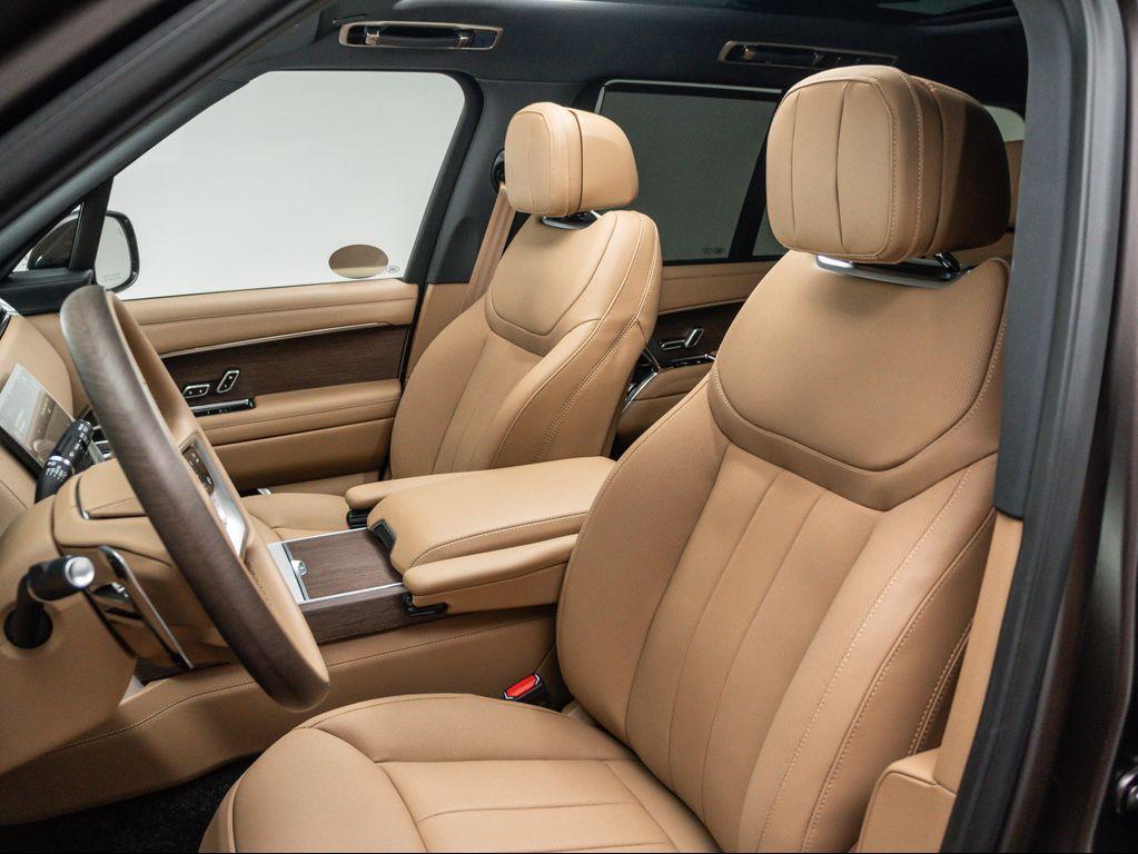 new 2025 Land Rover Range Rover car