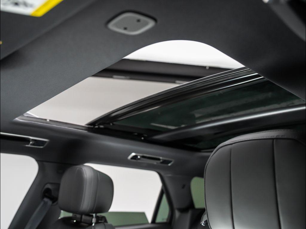 new 2025 Land Rover Range Rover Sport car