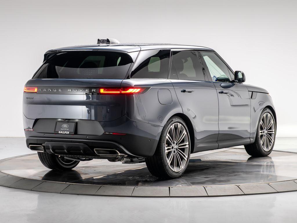 new 2025 Land Rover Range Rover Sport car