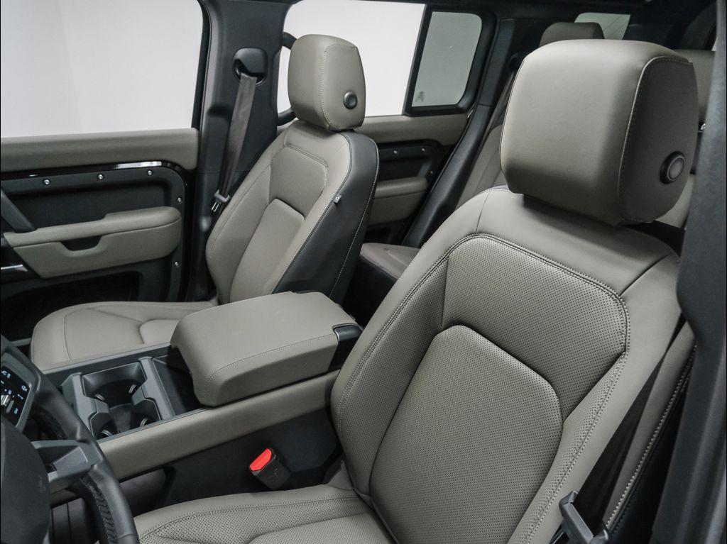 new 2025 Land Rover Defender car