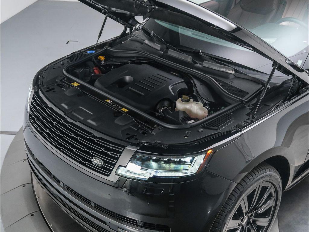 new 2025 Land Rover Range Rover car