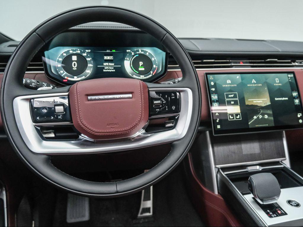 new 2025 Land Rover Range Rover car
