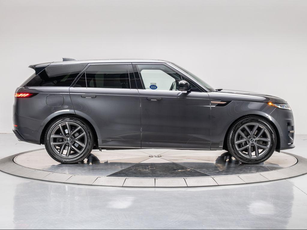 new 2024 Land Rover Range Rover Sport car