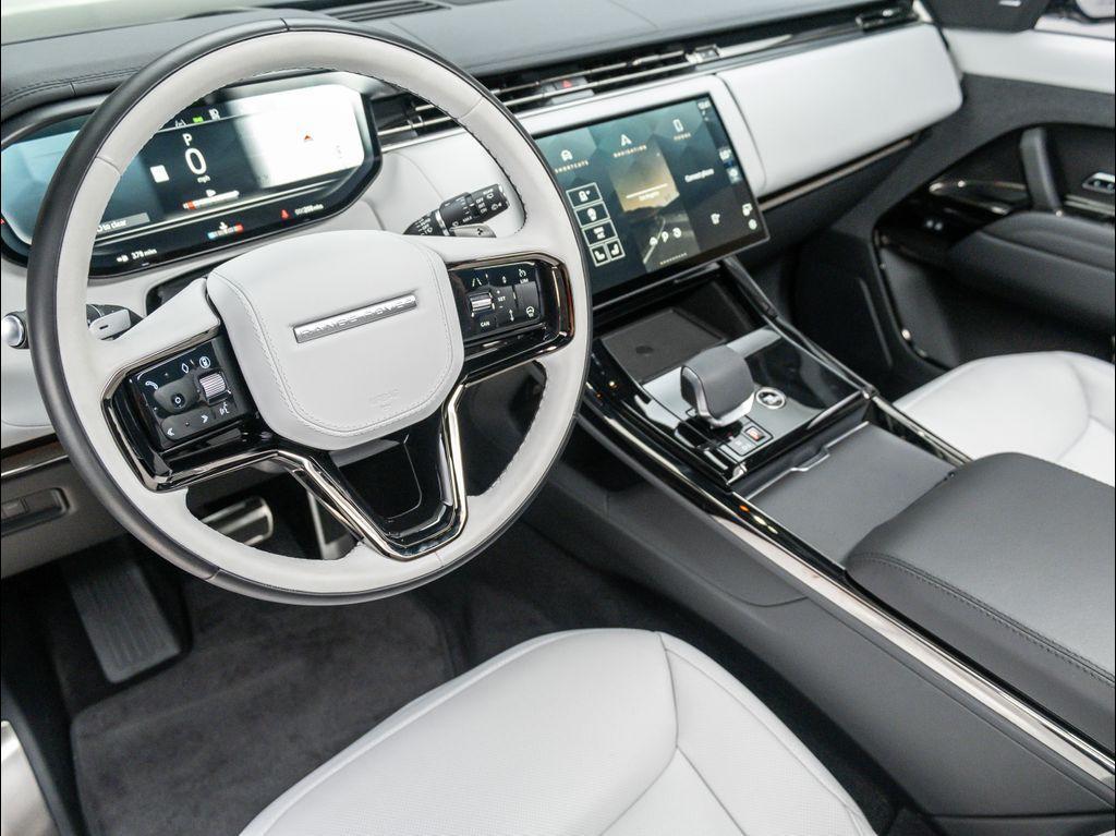 new 2024 Land Rover Range Rover Sport car