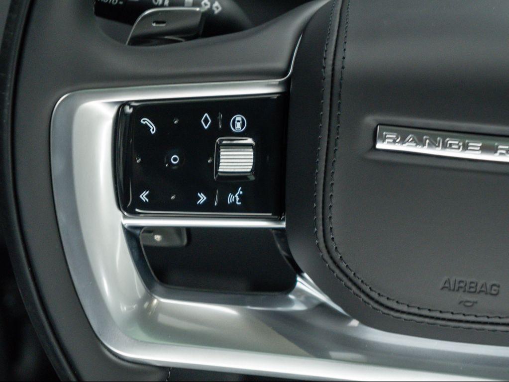 new 2025 Land Rover Range Rover car