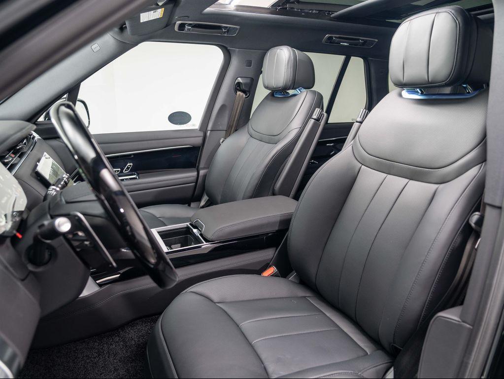 new 2025 Land Rover Range Rover car
