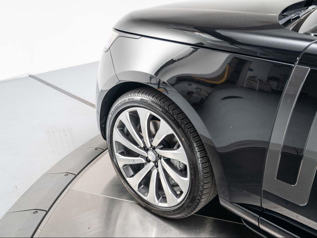 new 2025 Land Rover Range Rover car