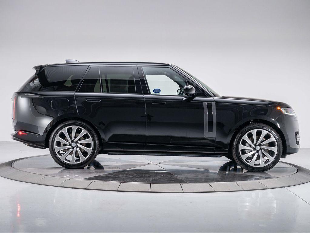 new 2025 Land Rover Range Rover car