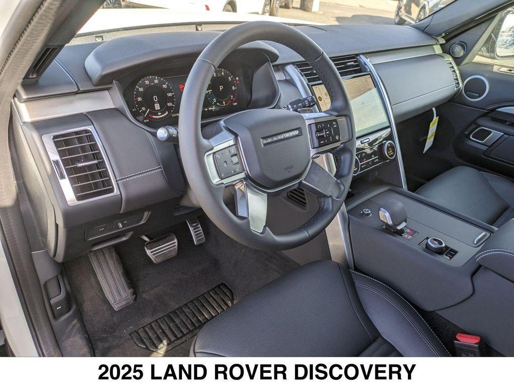 new 2025 Land Rover Discovery car, priced at $73,325