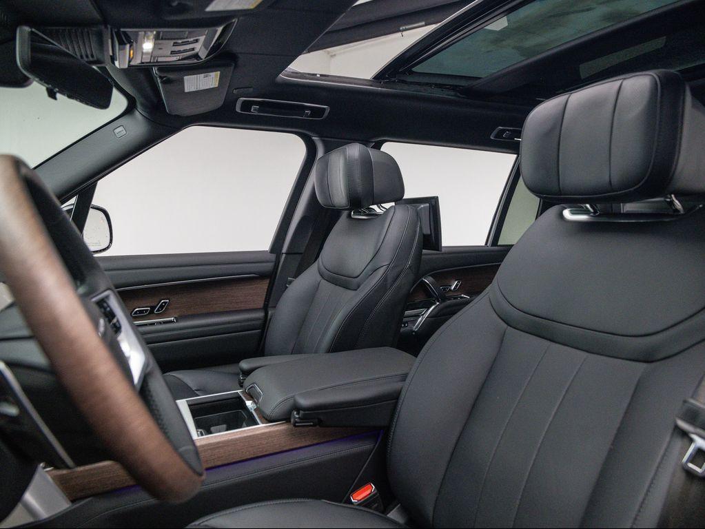 new 2025 Land Rover Range Rover car