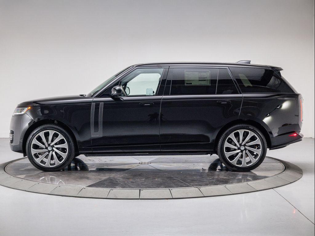 new 2025 Land Rover Range Rover car