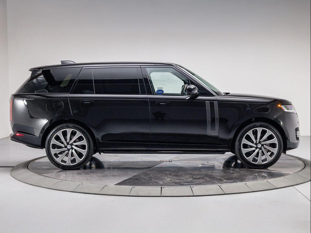 new 2025 Land Rover Range Rover car