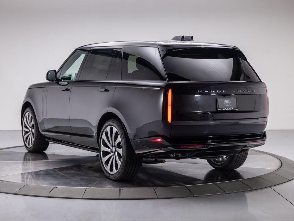 new 2025 Land Rover Range Rover car