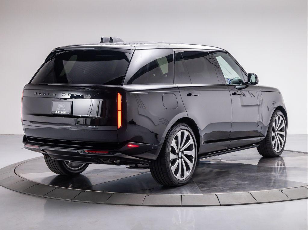 new 2025 Land Rover Range Rover car