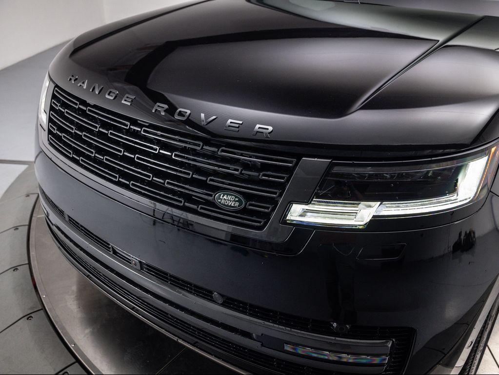 new 2025 Land Rover Range Rover car