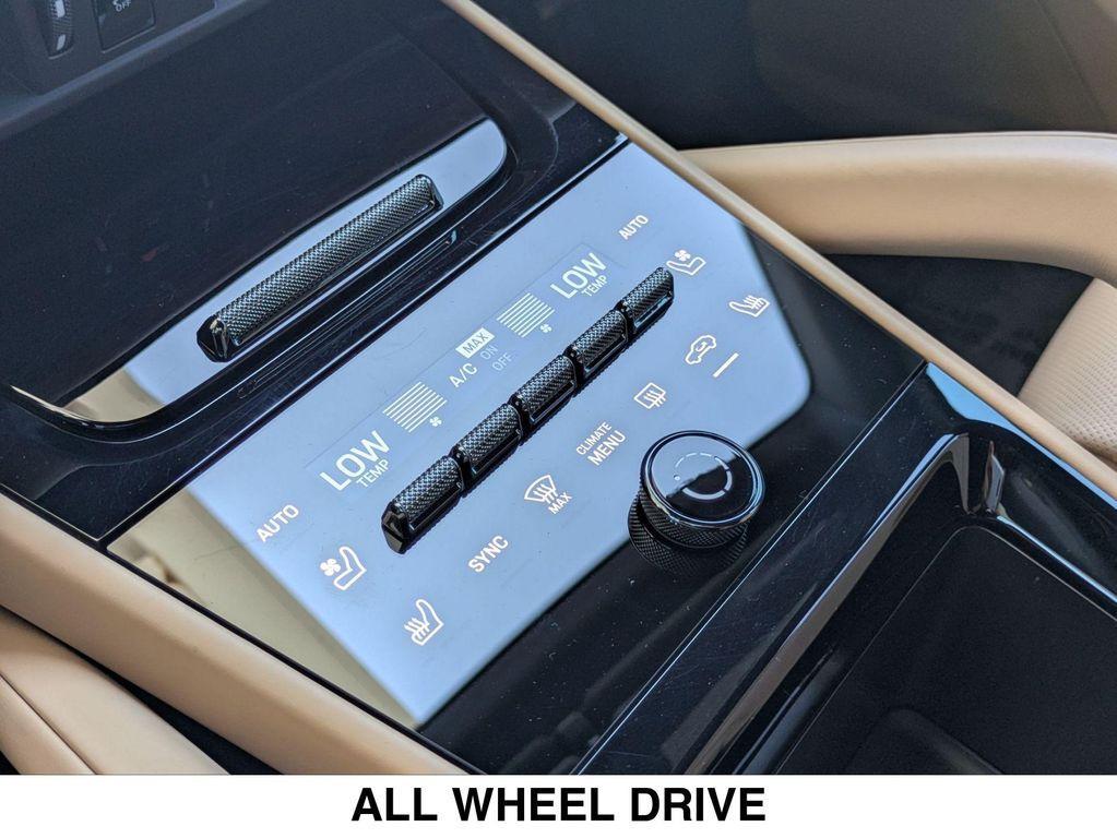 used 2024 Porsche Cayenne car, priced at $87,995