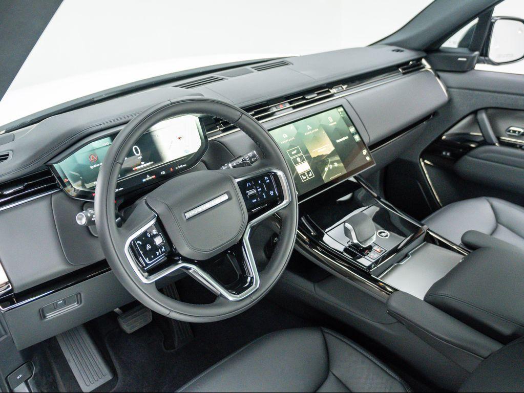 new 2025 Land Rover Range Rover Sport car