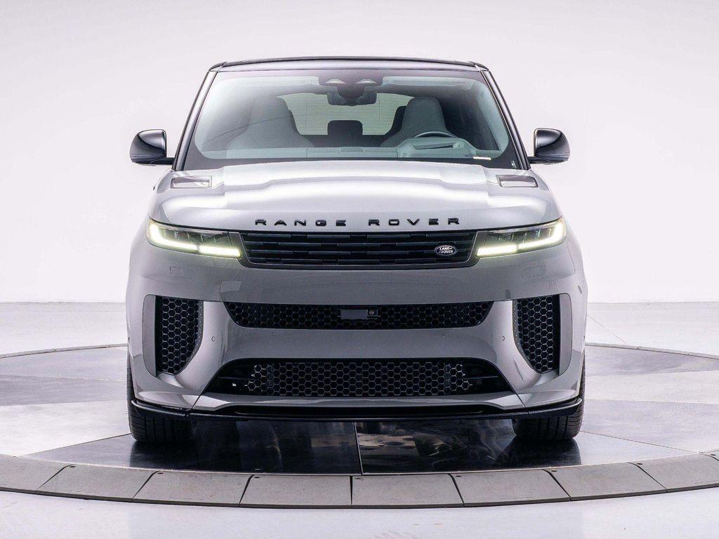 new 2025 Land Rover Range Rover Sport car