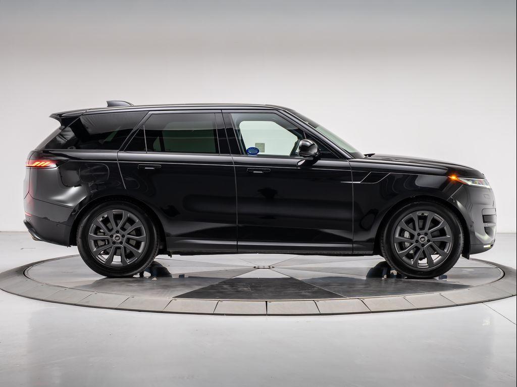 new 2025 Land Rover Range Rover Sport car