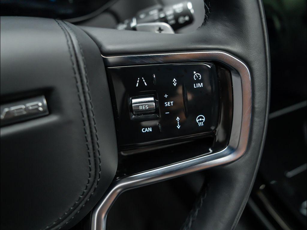 new 2025 Land Rover Range Rover Sport car