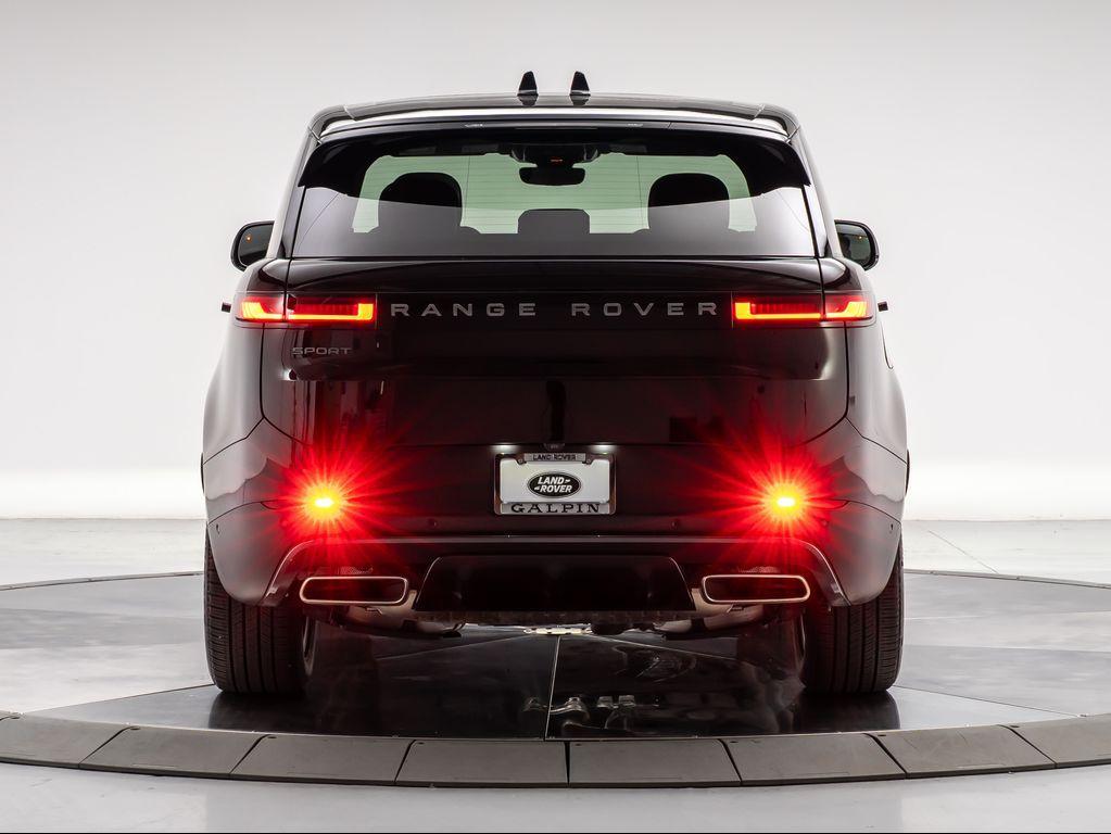 new 2025 Land Rover Range Rover Sport car