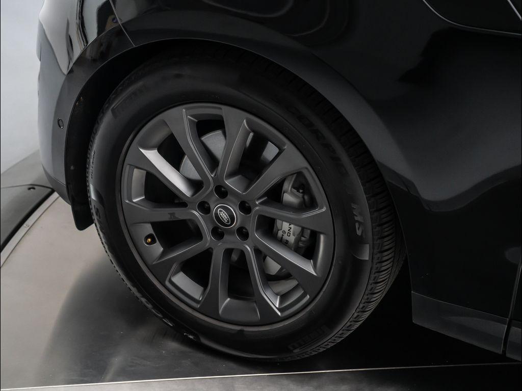 new 2025 Land Rover Range Rover Sport car