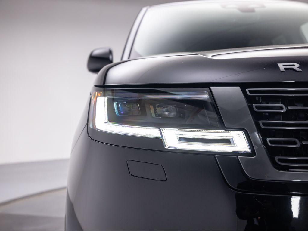 new 2025 Land Rover Range Rover car